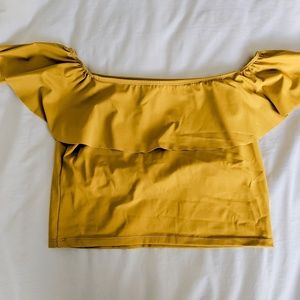 Kortni Jeane Ruffle Around Top